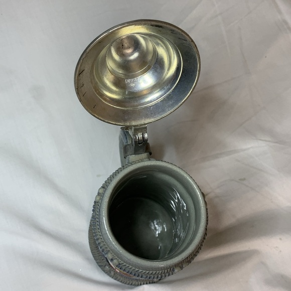 Vintage Made in Germany original king Beer Mug 12 oz guitar player Castle Lid - Picture 3 of 9